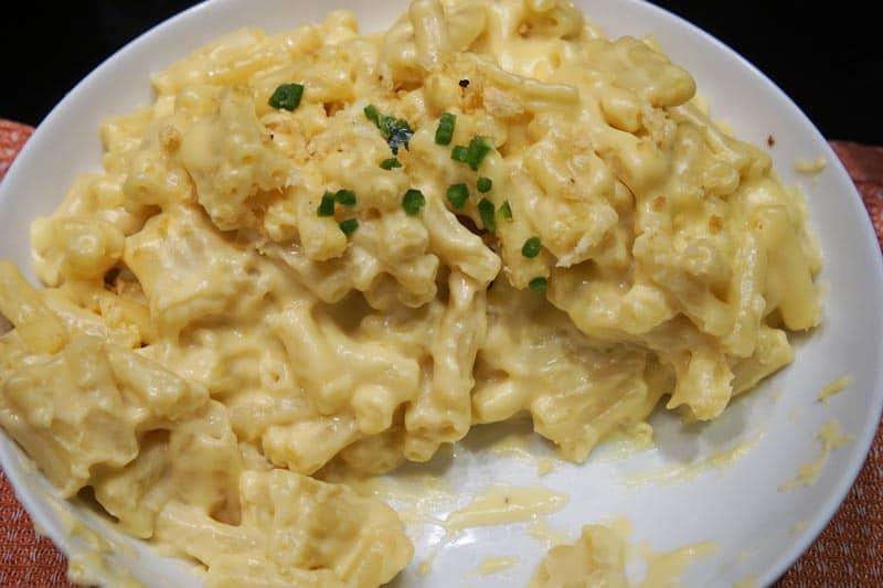mac and cheese with jalapenos
