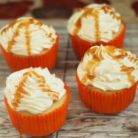 Caramel Apple Cupcakes