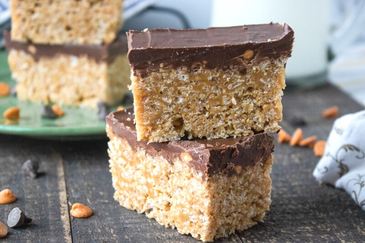 two stacked scotcheroo bars