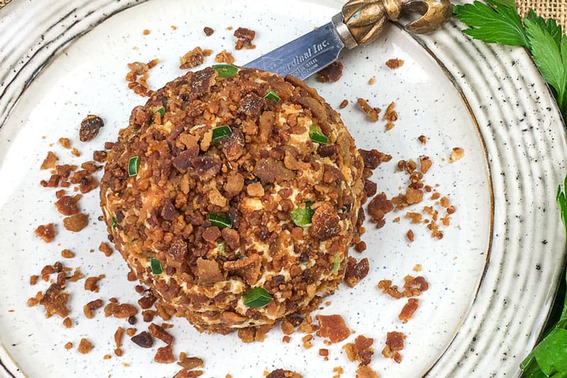 Bacon jalapeno cheese ball