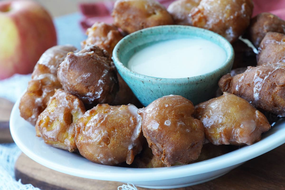 Apple fritter bites
