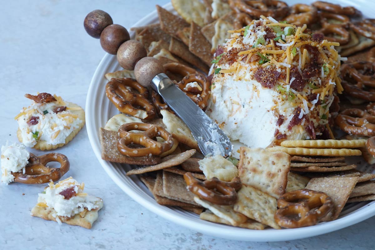 bacon cheddar ranch cheeseball