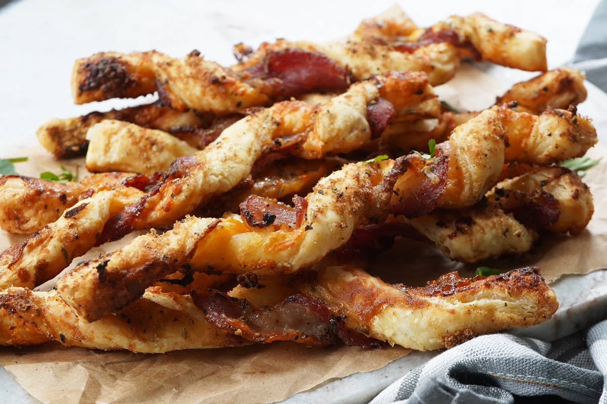 bacon cheesy twists