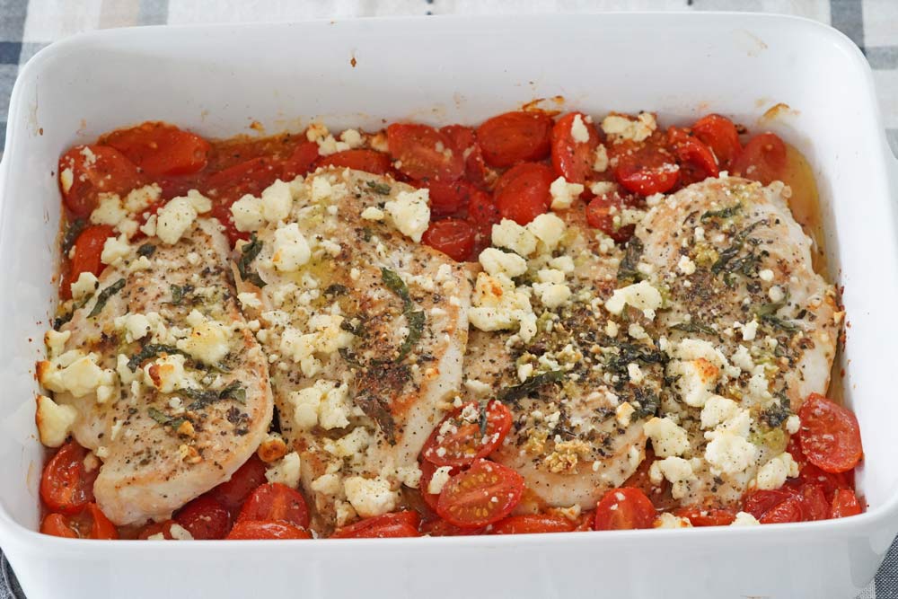 baked chicken with feta and tomatoes