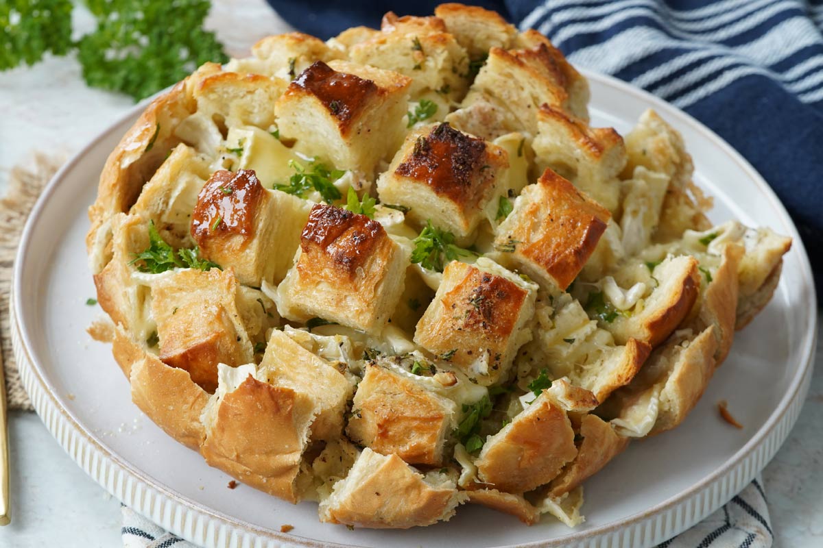 brie pull apart bread