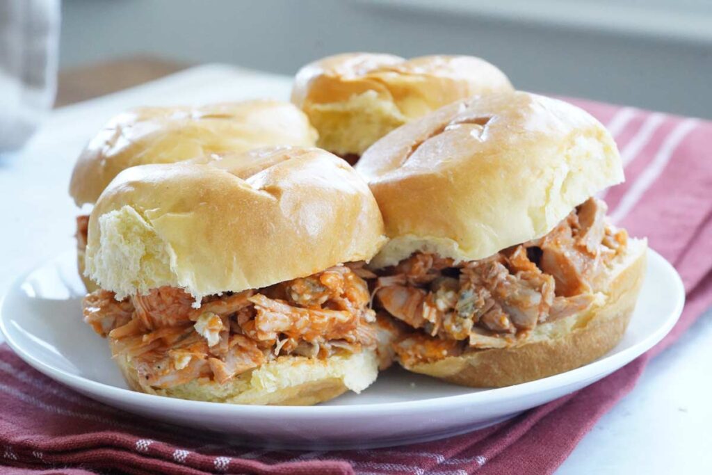 BBQ chicken sliders