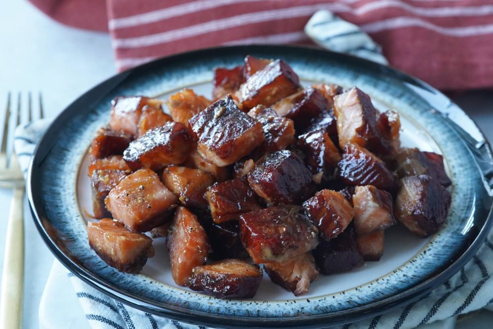 Candied Smoked Salmon Bites