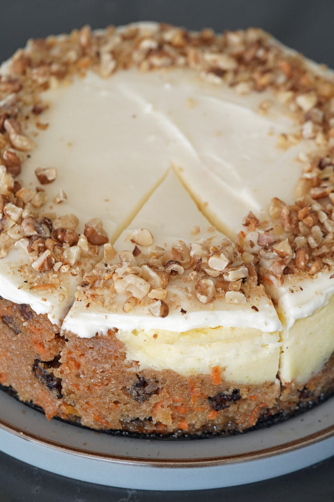 Carrot cake cheesecake