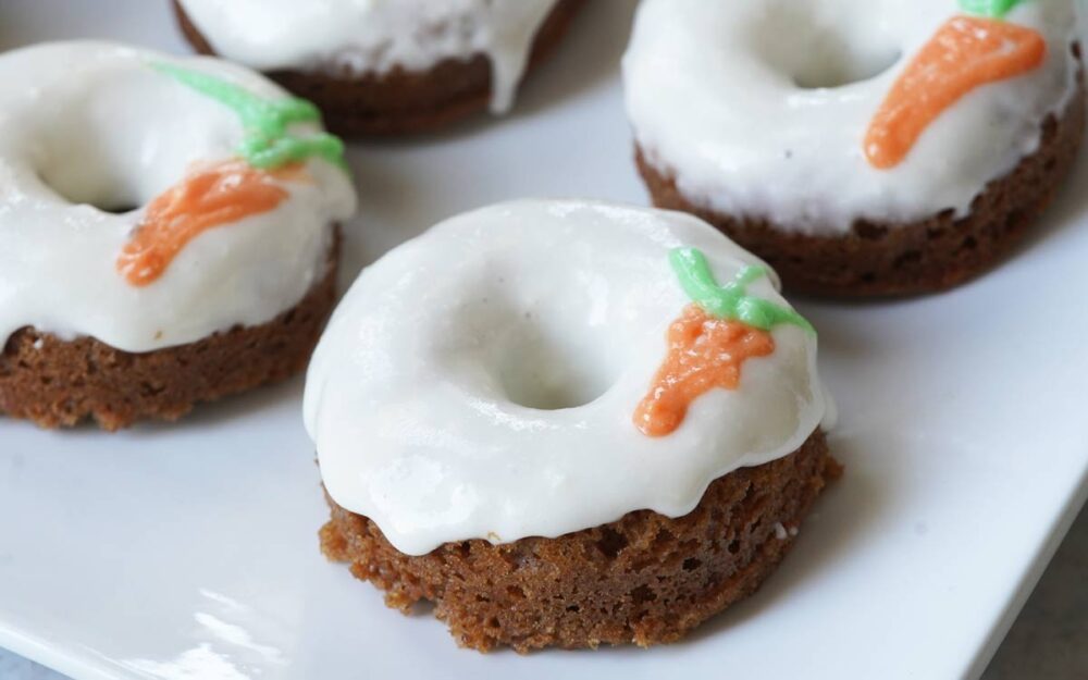 carrot cake donuts