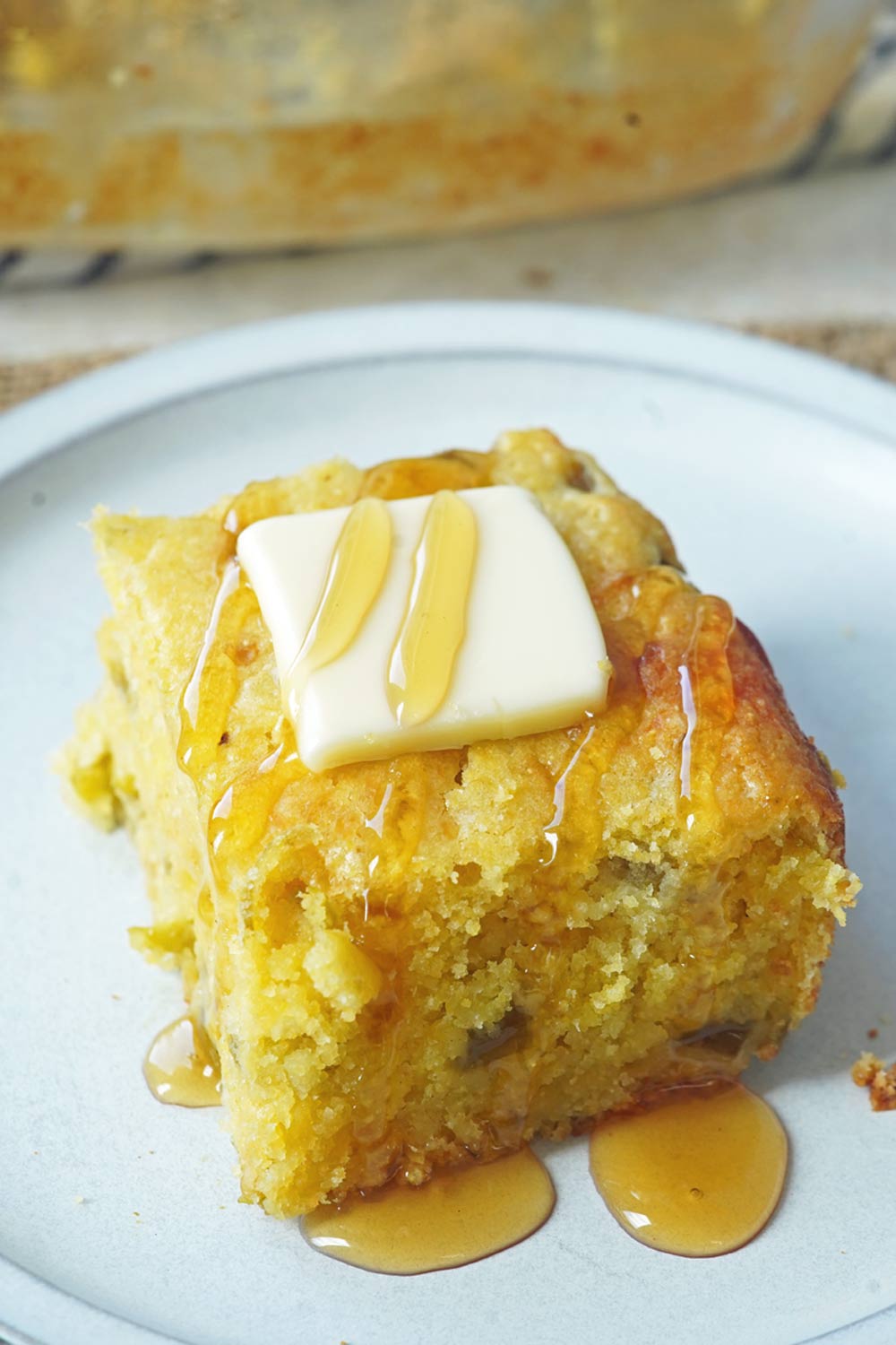 Chili cheddar cornbread