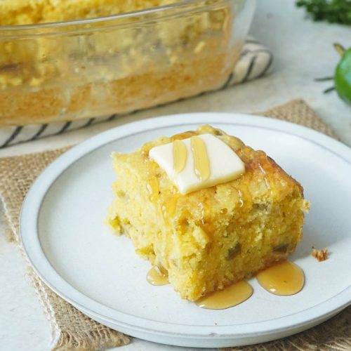Chili cheddar cornbread