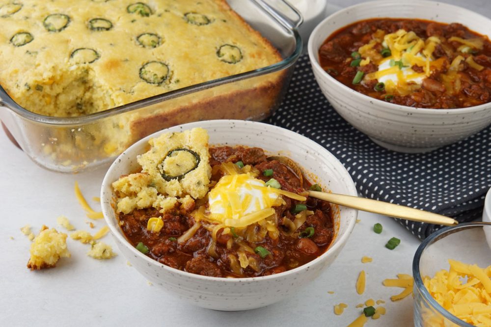 chili and cornbread