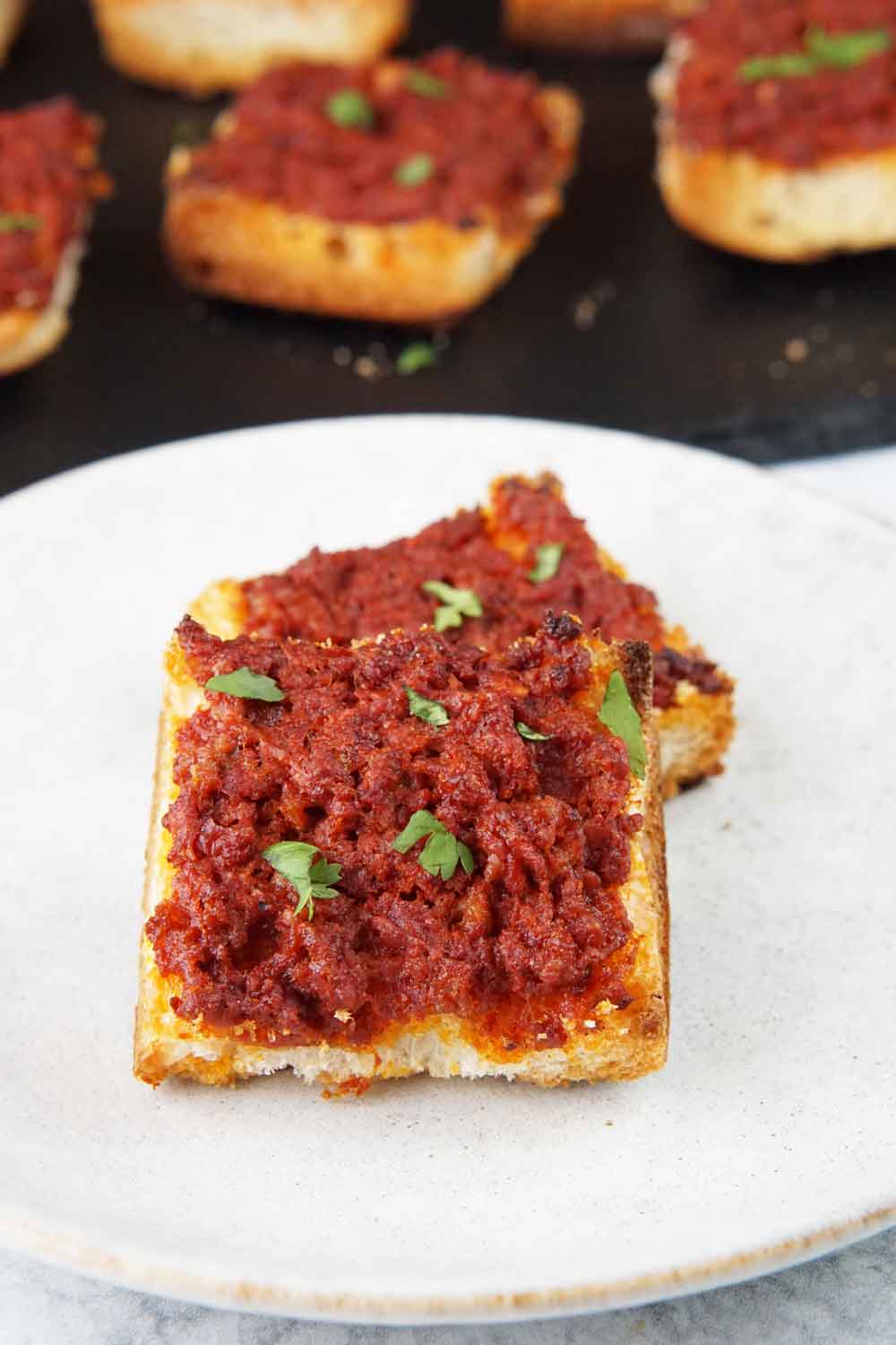 Chorizo toasts