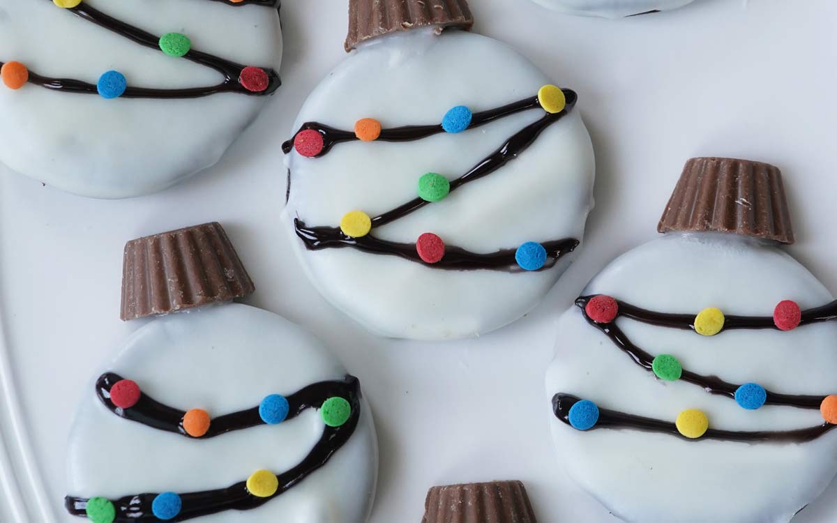 Christmas light oreos