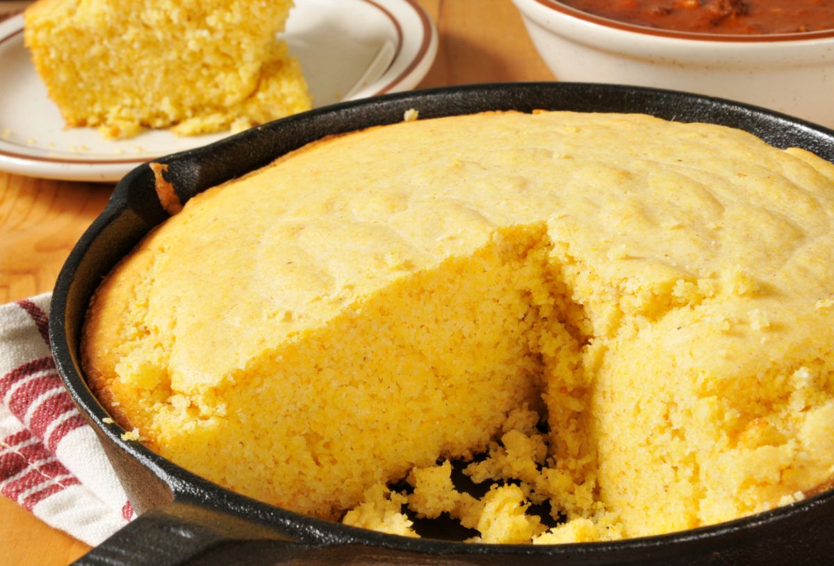 How to Reheat Cornbread - A Food Lovers Kitchen