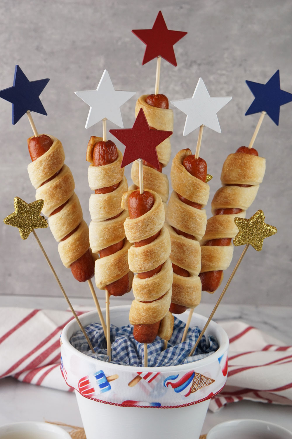 easy firecracker dogs