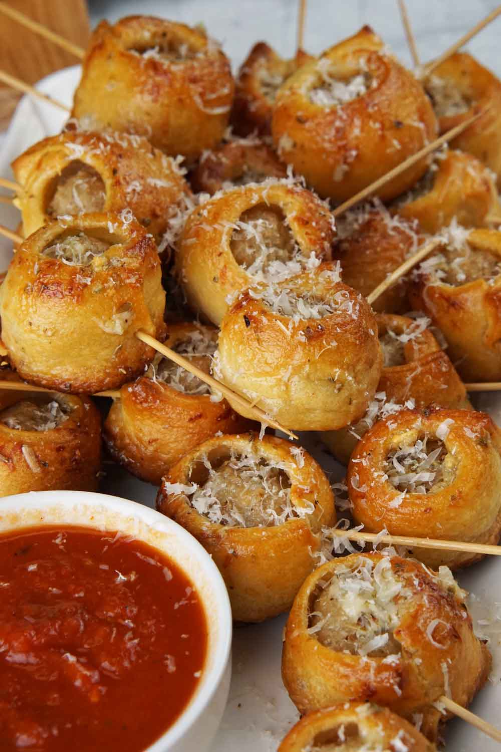 Garlic bread meatball bites