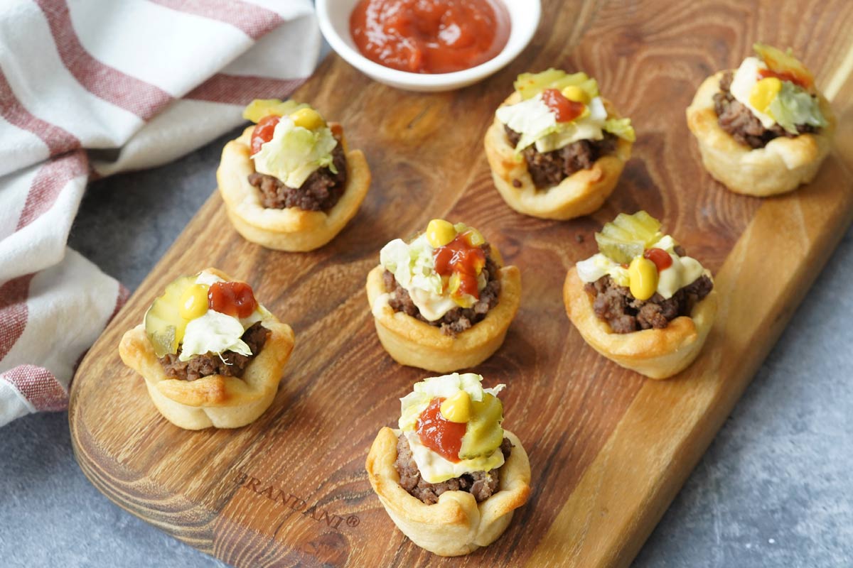mini hamburger cups
