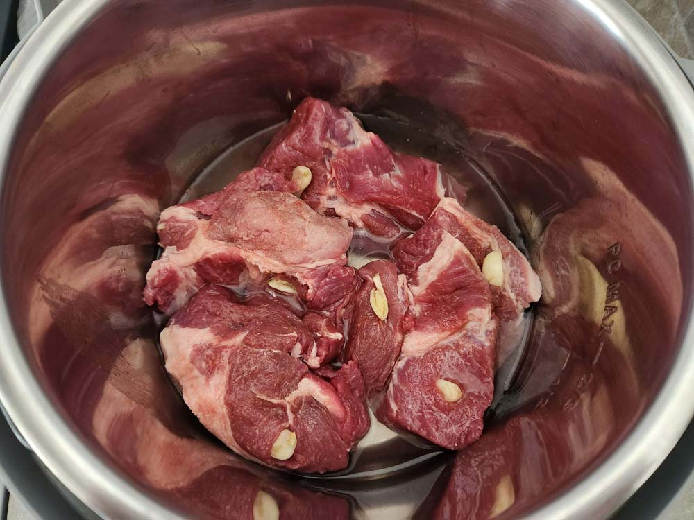 pork in water