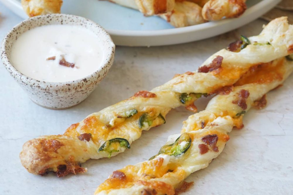 Jalapeno popper puff pastry sticks
