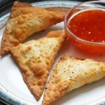 Jalapeno popper wontons with dipping sauce