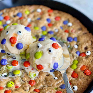 Goblin skillet cookie