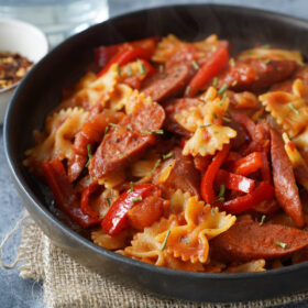 bowtie pasta with sausage and peppers