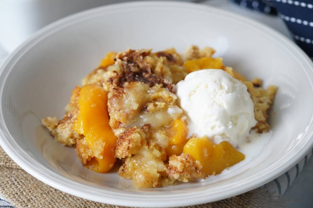 Peach dump cake