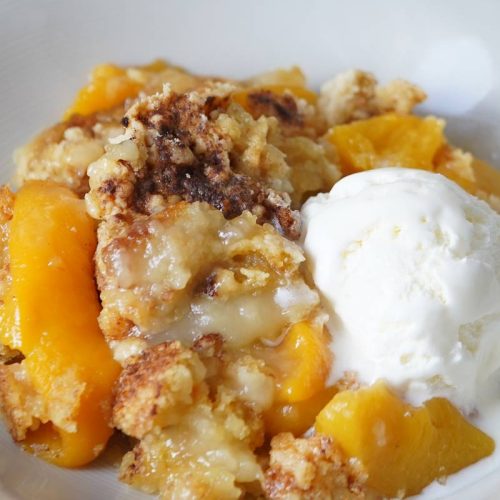Peach dump cake