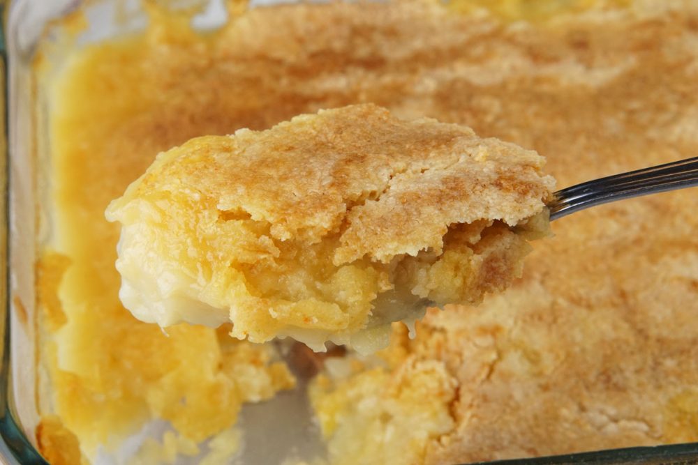 Pineapple dump cake