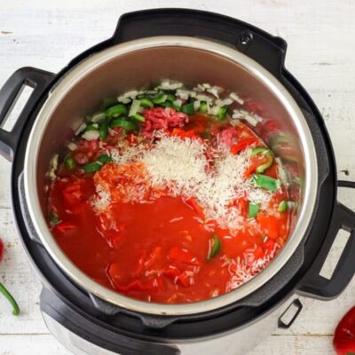 Instant Pot with tomato sauce