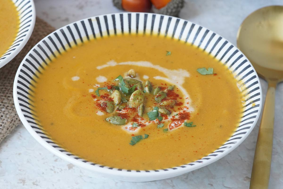 Easy Creamy Pumpkin Soup