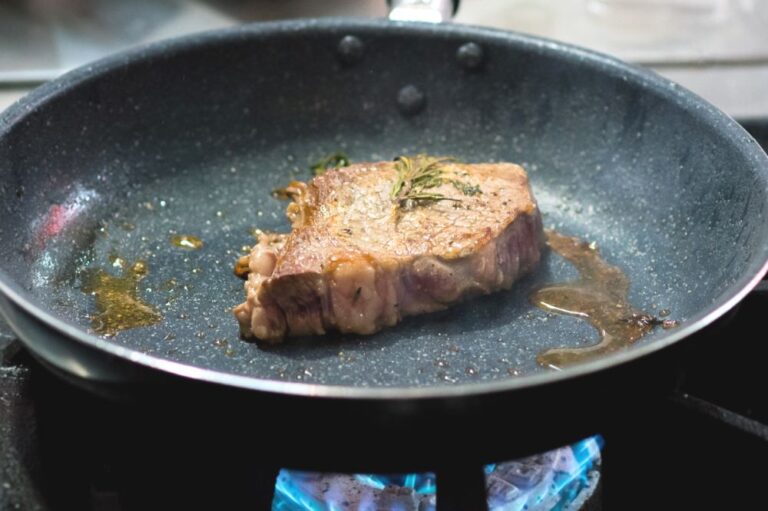 What Is The Best Way To Reheat Steak? A Food Lover's Kitchen
