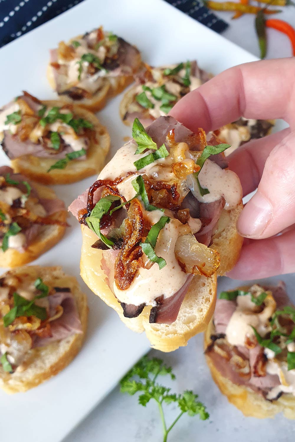 roast beef & caramelized onions crostini