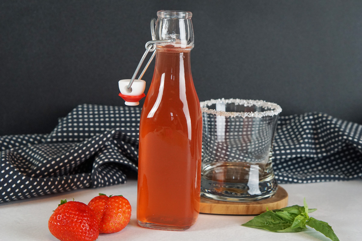 strawberry basil simple syrup