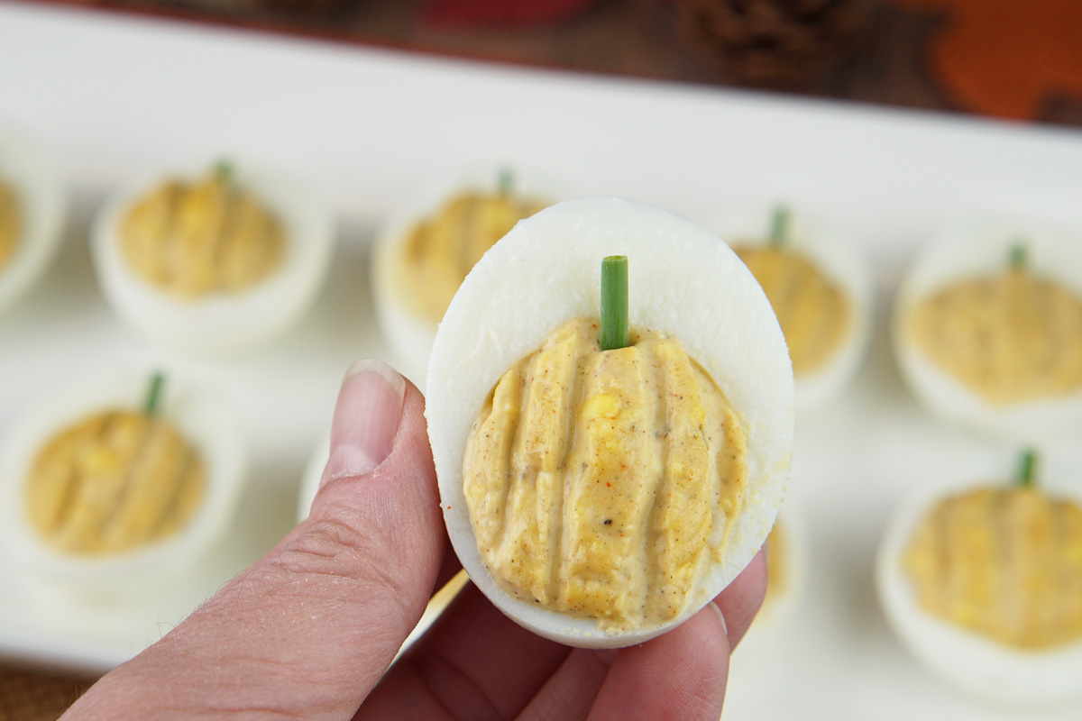 Thanksgiving deviled eggs