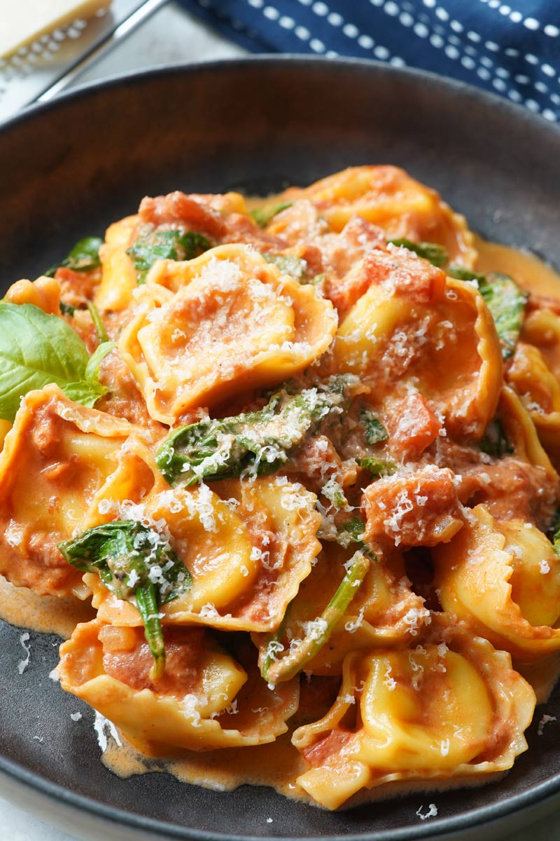Creamy Tomato & Spinach Tortellini