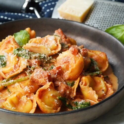 Creamy Tomato & Spinach Tortellini
