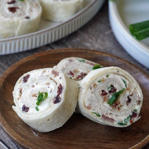 Bacon turkey cranberry roll ups