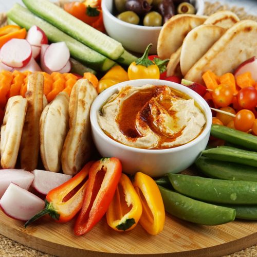 veggie tray with hummus