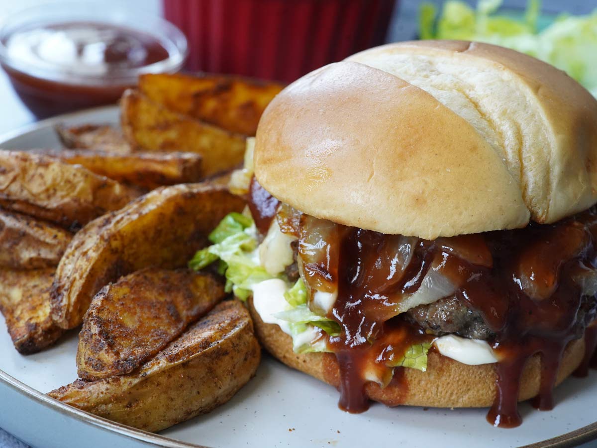 Whiskey BBQ glazed burgers with Cajun potato wedges
