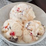 winter white chocolate ice cream